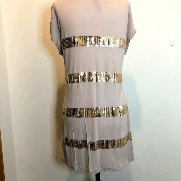 Kische Sequin T-Shirt Mini Dress - Picture 2 of 7